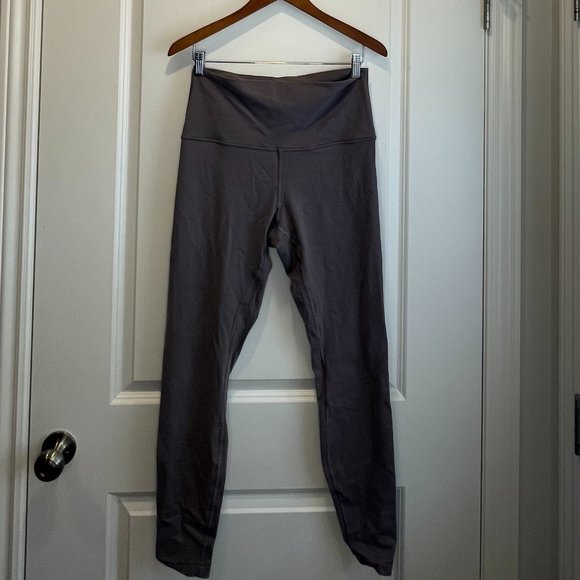TAUPE LEGGINGS SIZE 12 LADIES LULULEMON - Picture 1 of 2